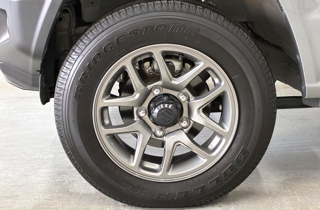 スズキジムニーXC