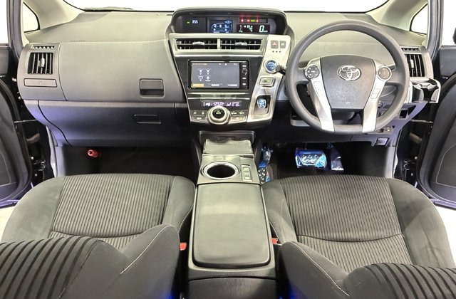 トヨタプリウスαS