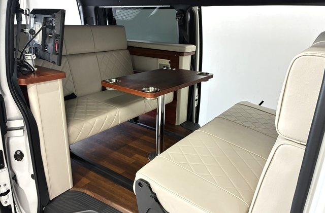 トヨタハイエースバン ワイド スーパーGL ダークプライムII