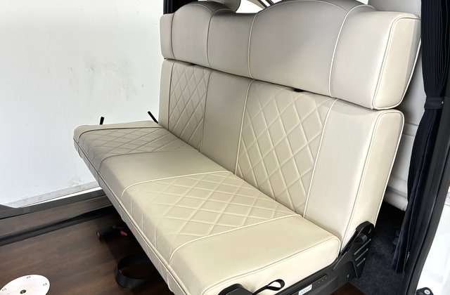 トヨタハイエースバン ワイド スーパーGL ダークプライムII