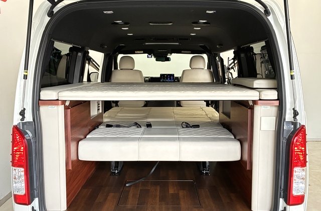 トヨタハイエースバン ワイド スーパーGL ダークプライムII