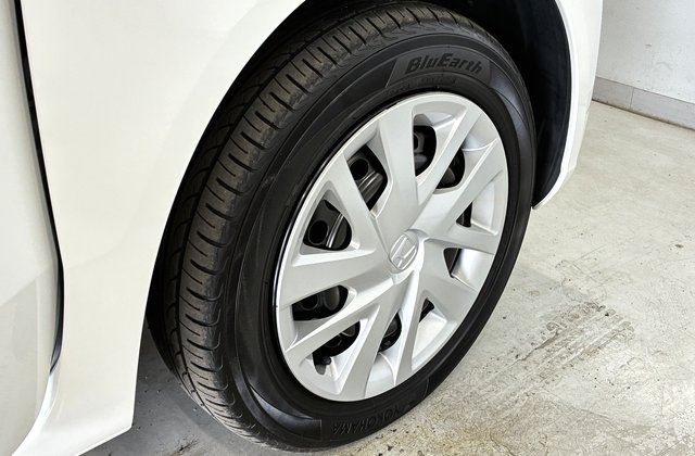 ホンダN-BOXベースグレード