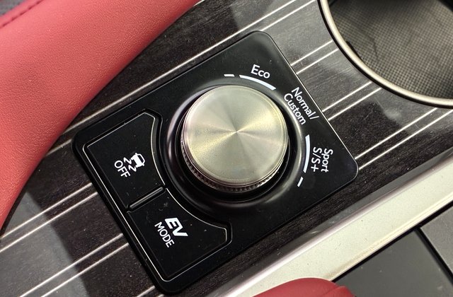 レクサスRX450h Fスポーツ