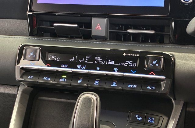 トヨタヴォクシーハイブリッド S-Z