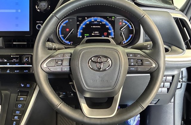 トヨタヴォクシーハイブリッド S-Z