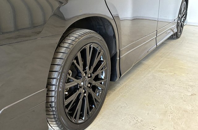 トヨタヴォクシーハイブリッド S-Z