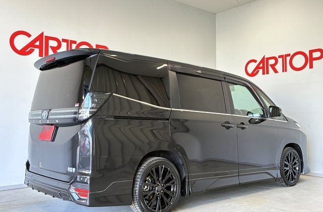 トヨタヴォクシーハイブリッド S-Z