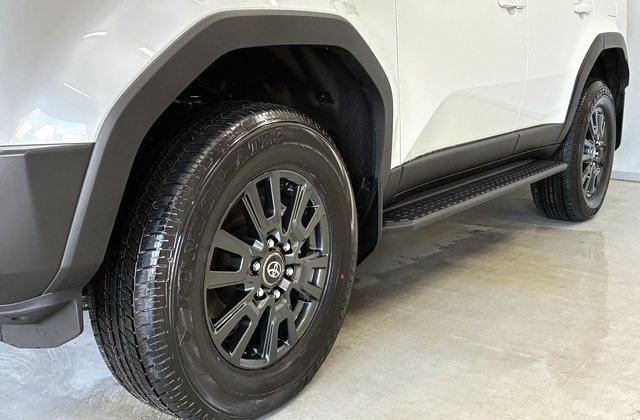 トヨタランドクルーザー250 VX