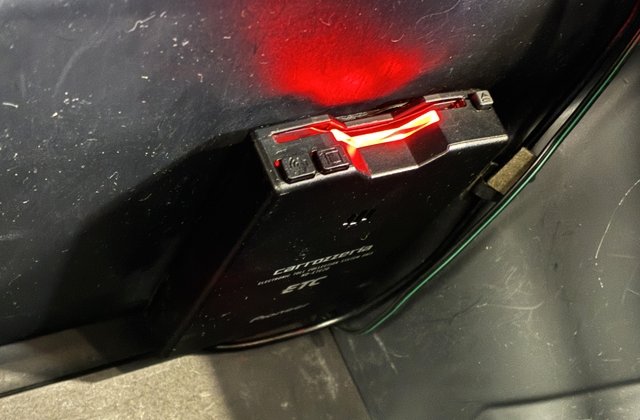 トヨタエスクァイアハイブリッドGi プレミアムパッケージ