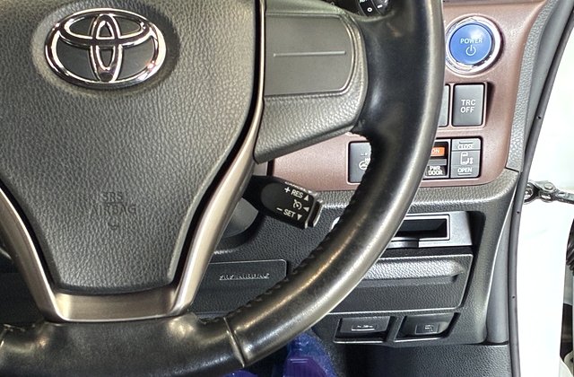 トヨタエスクァイアハイブリッドGi プレミアムパッケージ