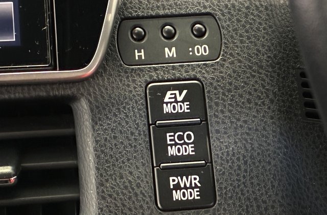 トヨタエスクァイアハイブリッドGi プレミアムパッケージ