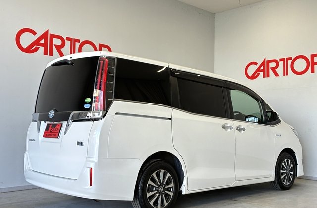 トヨタエスクァイアハイブリッドGi プレミアムパッケージ