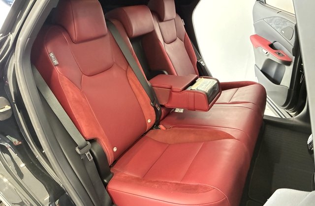 レクサスRX500h Fスポーツ パフォーマンス