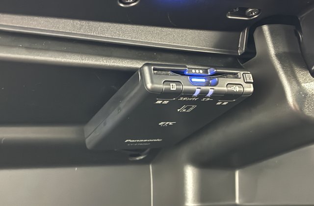 トヨタカローラフィールダーハイブリッドEX