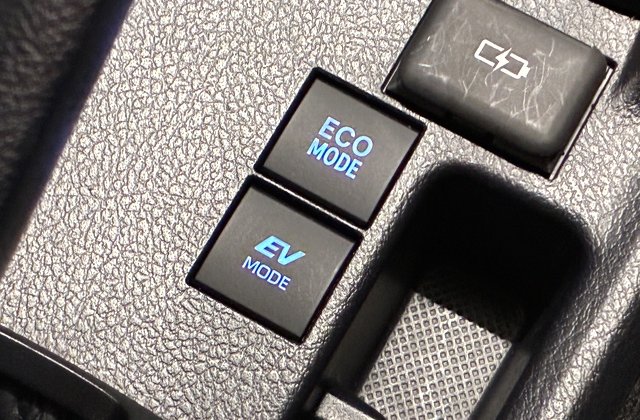 トヨタカローラフィールダーハイブリッドEX