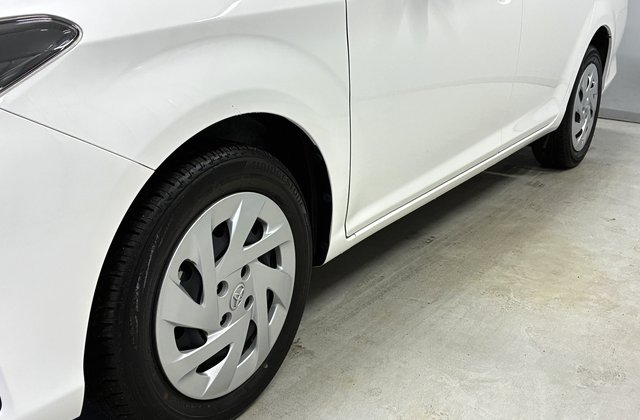 トヨタカローラフィールダーハイブリッドEX