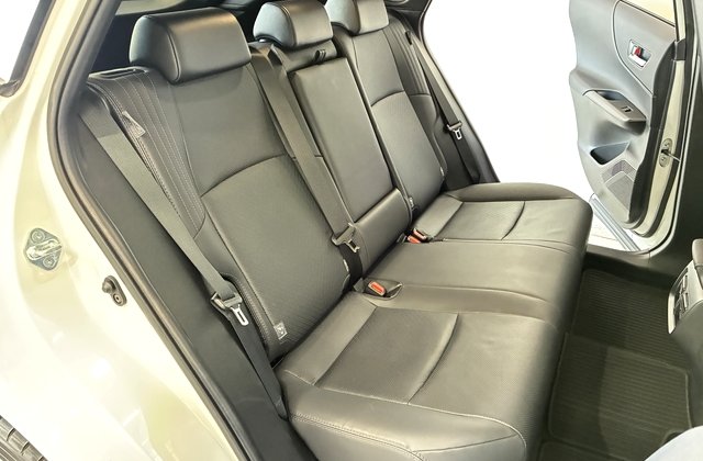 トヨタハリアーZ レザーパッケージ