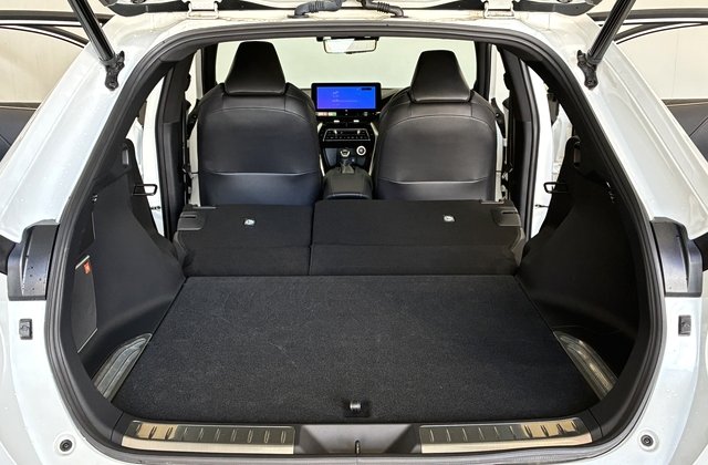 トヨタハリアーZ レザーパッケージ