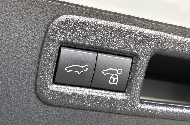 トヨタハリアーZ レザーパッケージ