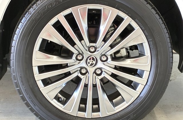 トヨタハリアーZ レザーパッケージ