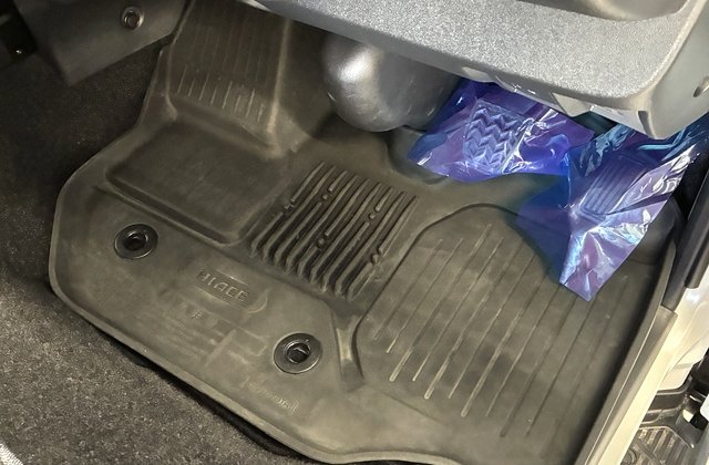 トヨタハイエースバン ワイド スーパーGL ダークプライムII