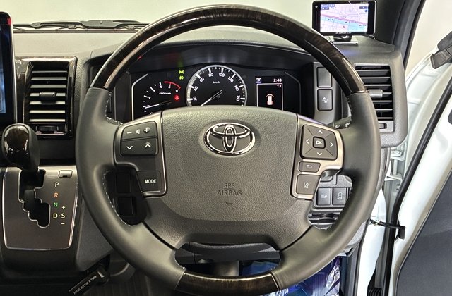 トヨタハイエースバン ワイド スーパーGL ダークプライムII