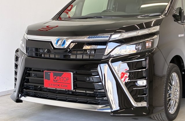 トヨタヴォクシーハイブリッドZS 煌II