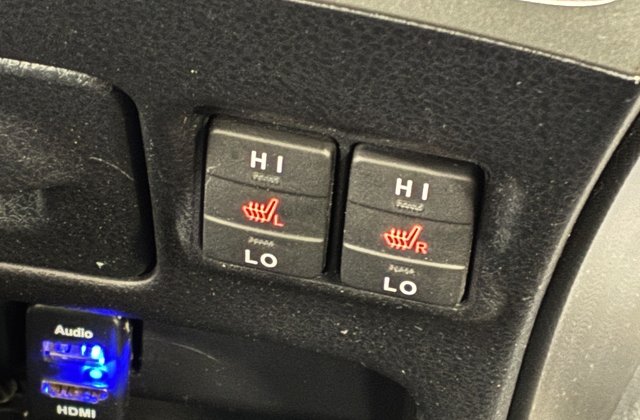 トヨタヴォクシーハイブリッドZS 煌II