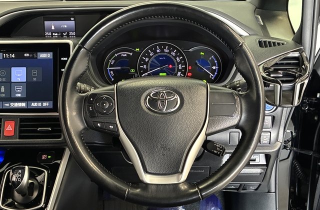 トヨタヴォクシーハイブリッドZS 煌II