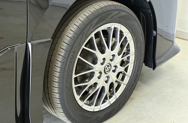 トヨタヴォクシーハイブリッドZS 煌II