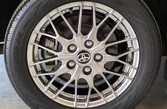 トヨタヴォクシーハイブリッドZS 煌II