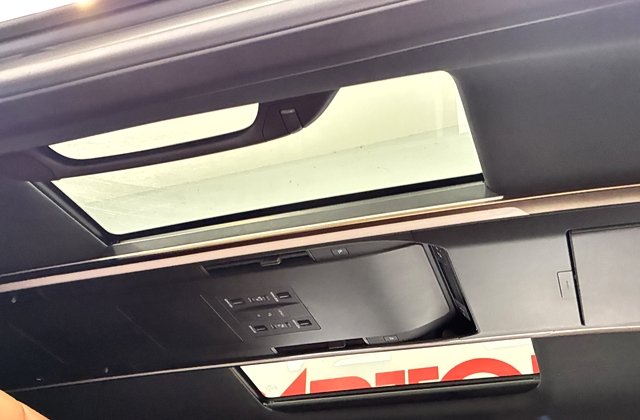 トヨタヴェルファイアハイブリッドZプレミア