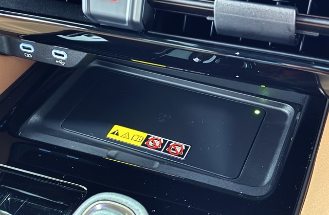 トヨタヴェルファイアハイブリッドZプレミア