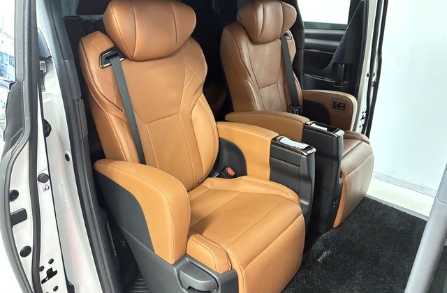 トヨタヴェルファイアハイブリッドZプレミア