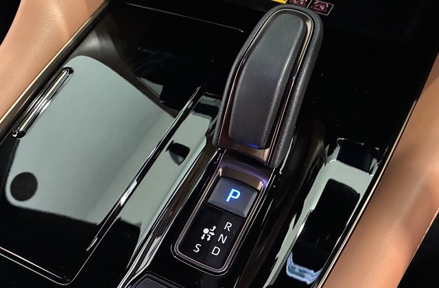 トヨタヴェルファイアハイブリッドZプレミア