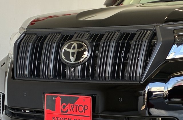 トヨタランドクルーザープラドTX Lパッケージ マッドブラックエディション
