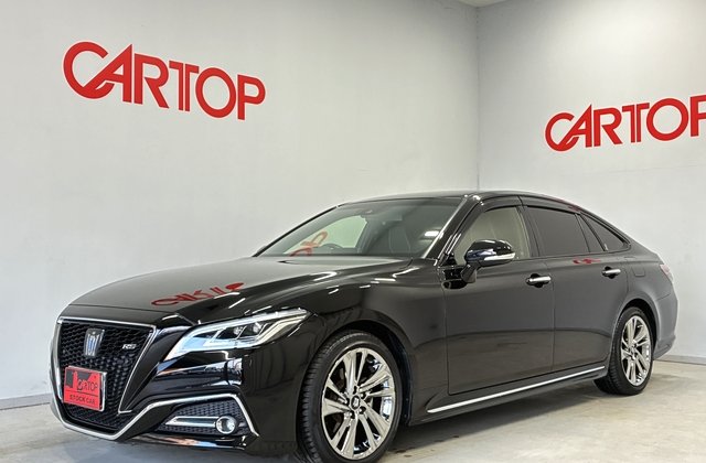 クラウンハイブリッド RS