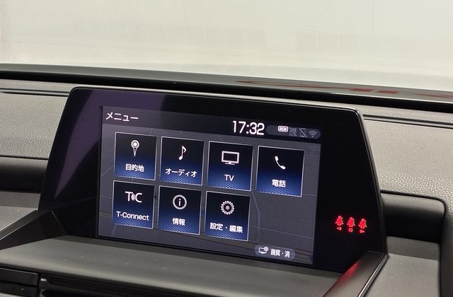 トヨタクラウンハイブリッドRS