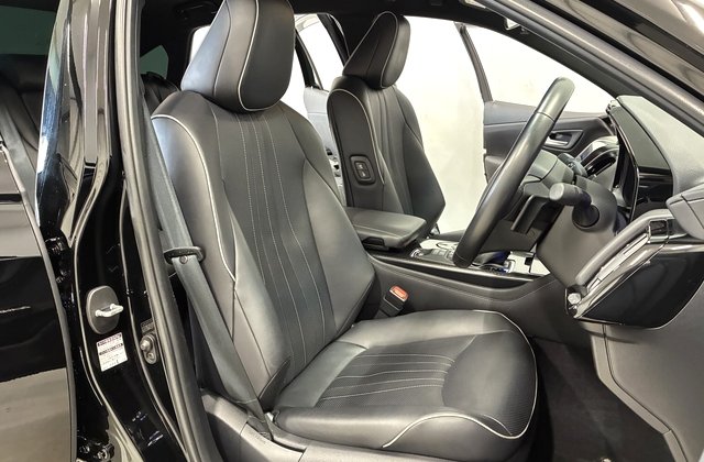 トヨタクラウンハイブリッドRS