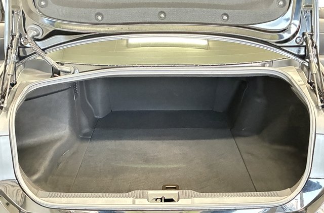 トヨタクラウンハイブリッドRS