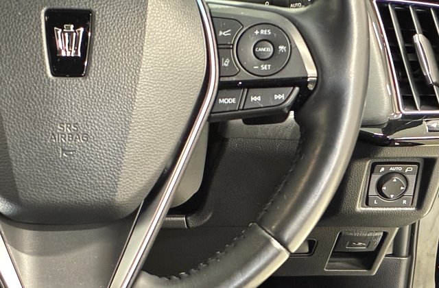 トヨタクラウンハイブリッドRS