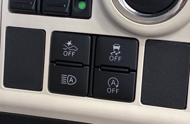 ダイハツムーヴキャンバスG メイクアップリミテッド SA III