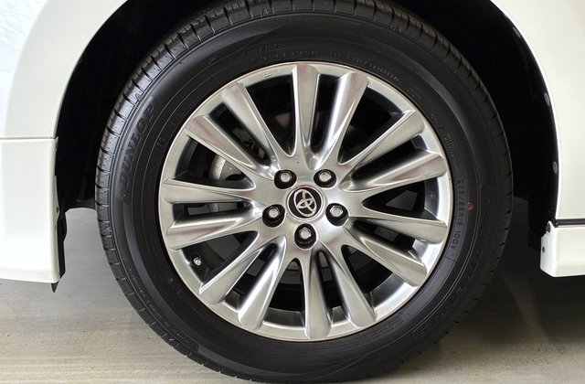 トヨタハリアープレミアムアドバンストパッケージ