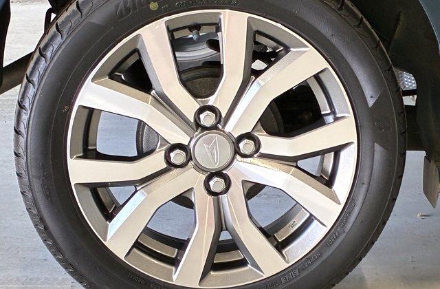 ダイハツトールカスタムGターボ SA III