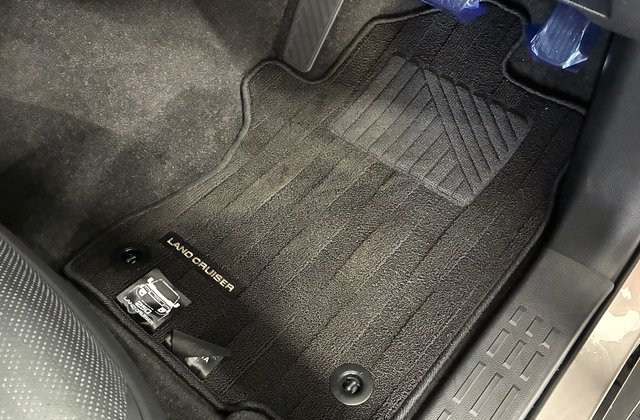 トヨタランドクルーザー250 VX