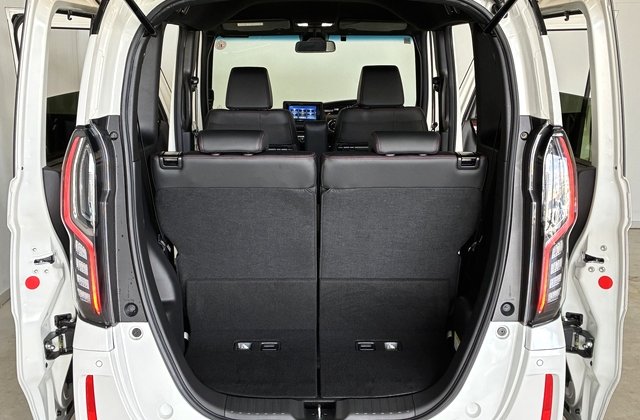 ホンダN-BOXカスタム L ターボ