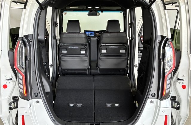 ホンダN-BOXカスタム L ターボ