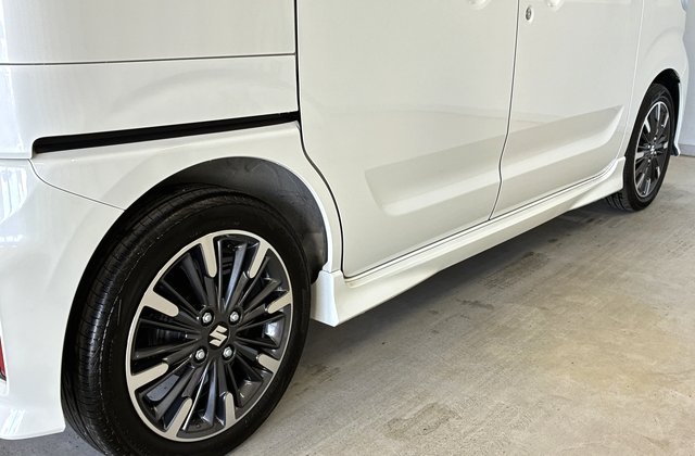 スズキスペーシアカスタムハイブリッドXS