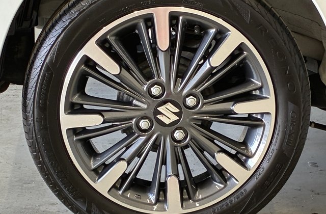 スズキスペーシアカスタムハイブリッドXS