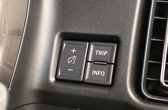 スズキハスラーJスタイルII ターボ 全方位モニター付